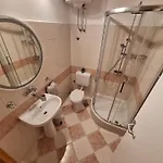 Benic * Neviđane
