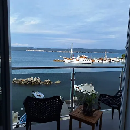 Benic Apartment Nevidane